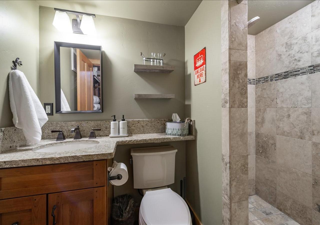Cozy Northstar Village Condo Walk To Lifts 2 Full Ba Excellent Location Траки Экстерьер фото